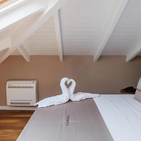 Harmony Boutique 4*