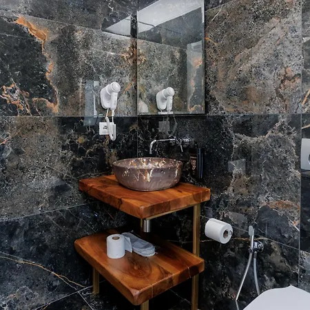 Harmony Boutique 4* Vlorë