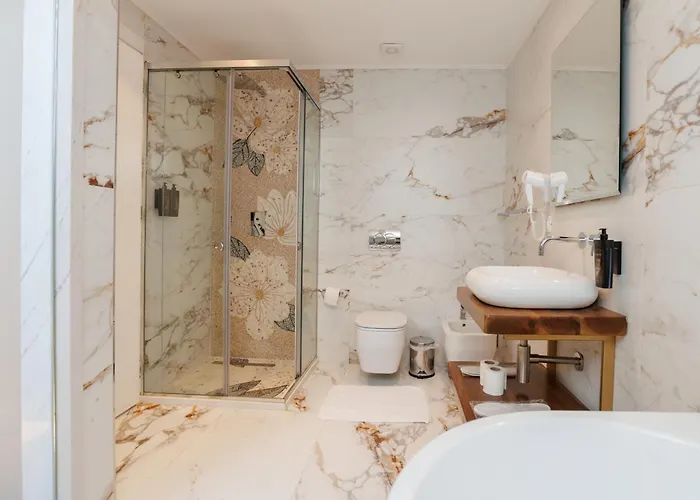 Harmony Boutique 4* Vlorë