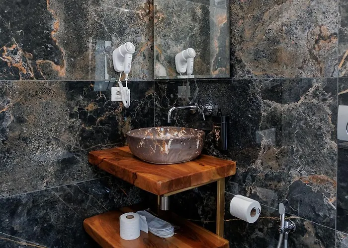 Harmony Boutique 4* Vlorë